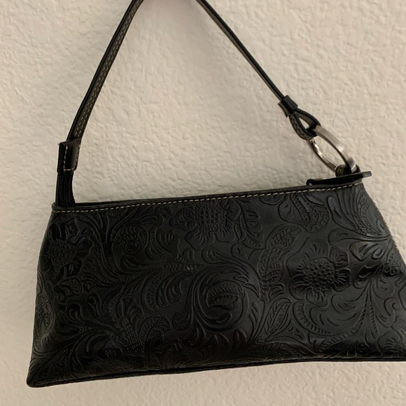Black Embossed Floral Handbag - Picture 1 of 2